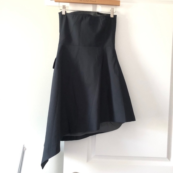 AMNUE 2-piece Blazer & Asymmetrical Strapless Dress Set - Picture 9 of 9